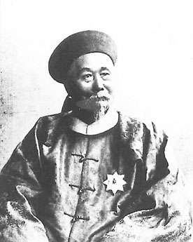 <a href='/s/lhz-7072.html' target='_blank'><b>李鸿章</b></a> 左宗棠跟李鸿章同为名臣,他们的的家产谁多?