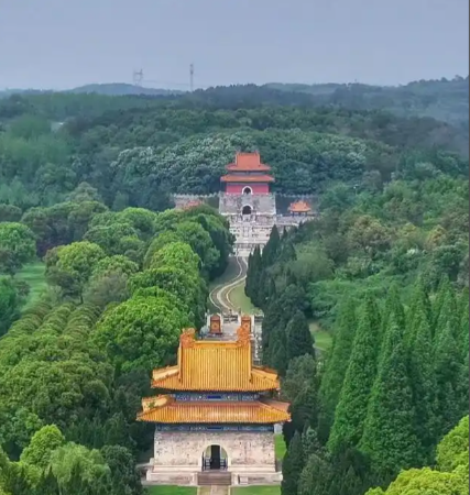 古代皇陵：生前筑梦，死后安魂——一场跨越生死的仪式
