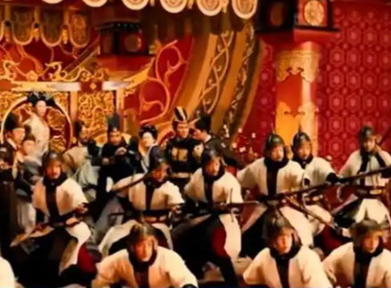 神龙政变为何未诛武三思：权力博弈下的历史必然