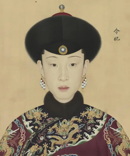 令妃:宠冠六宫却止步皇贵妃的隐秘逻辑