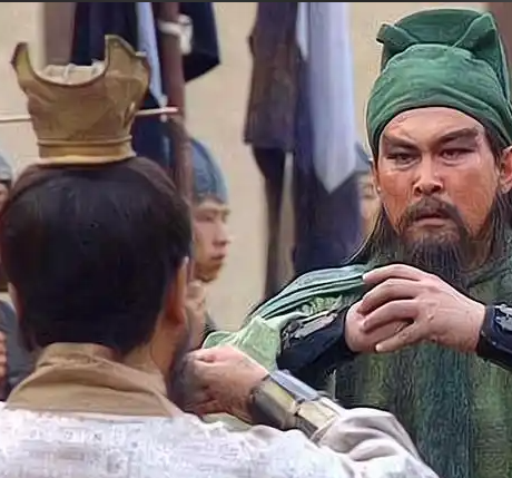 忠义之魂的殡葬：曹操厚葬关羽背后的政治博弈与人性光辉